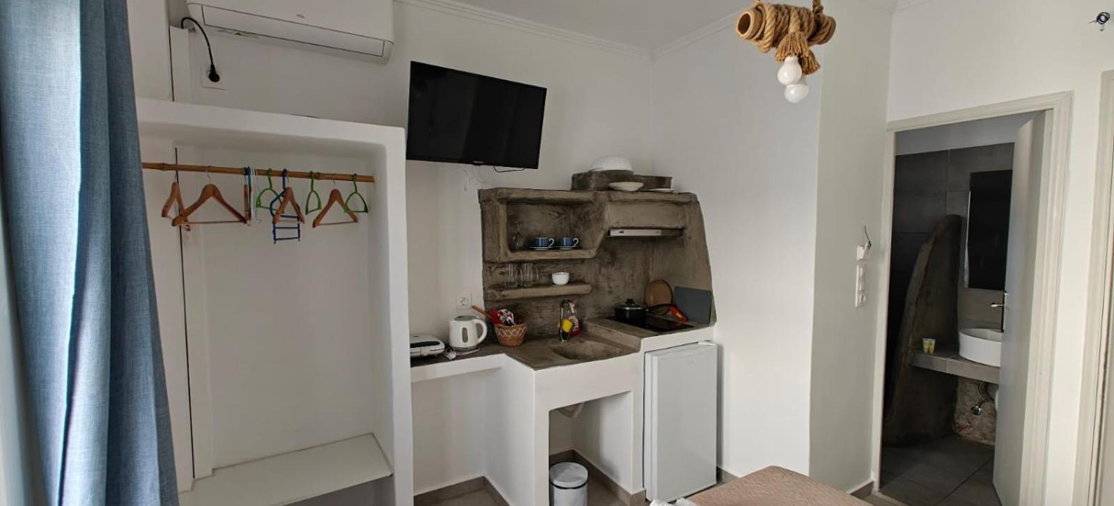 Joannes Vacation Rooms Adamantas (Milos) Exterior foto