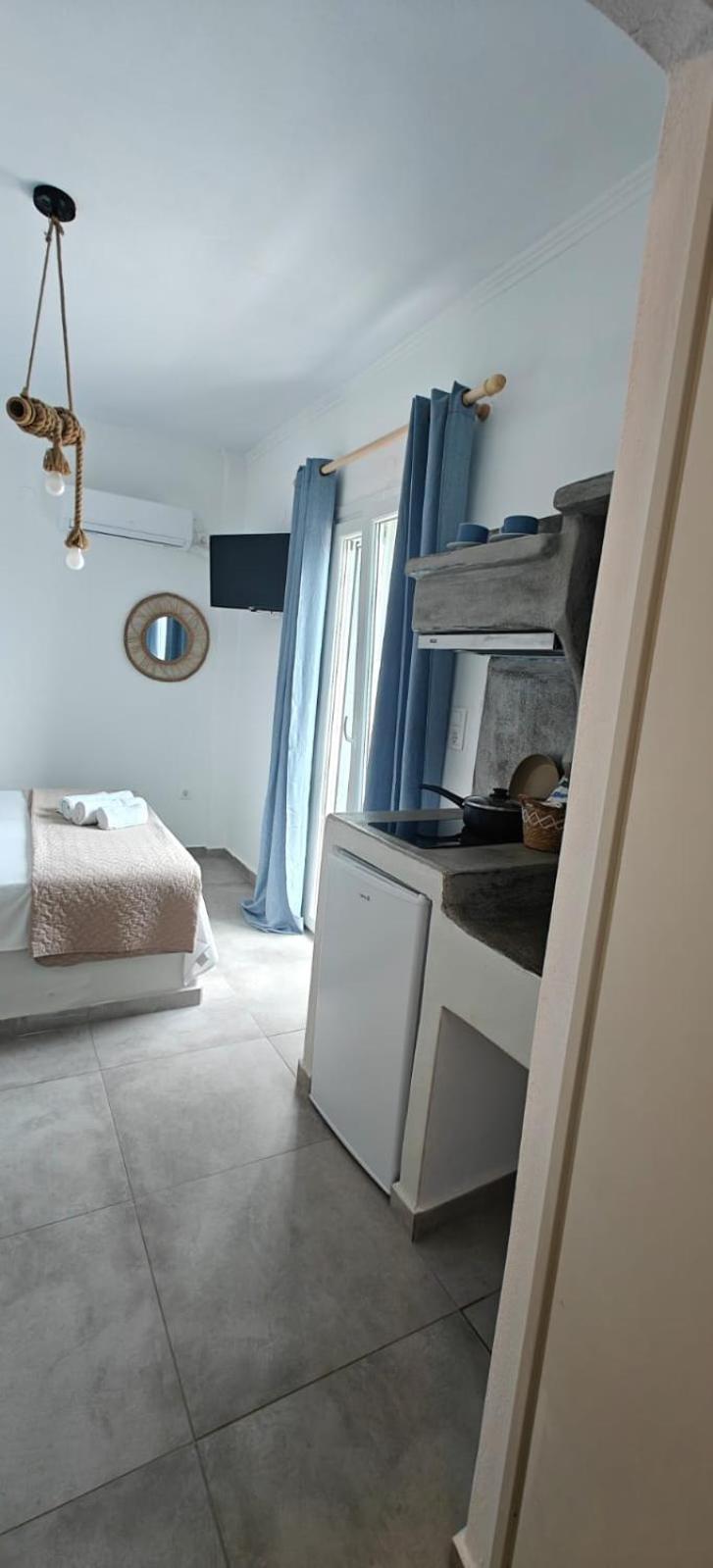 Joannes Vacation Rooms Adamantas (Milos) Exterior foto